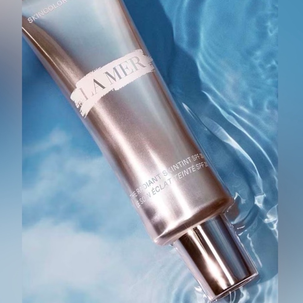 La Mer The Radiant Skintint Broad Spectrum SPF30 Light Medium 32